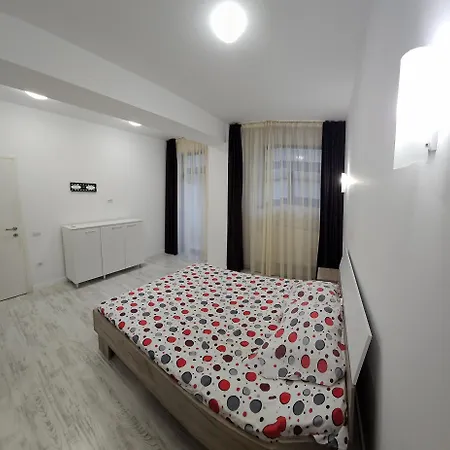 Appartamento Garsoniera O&m *