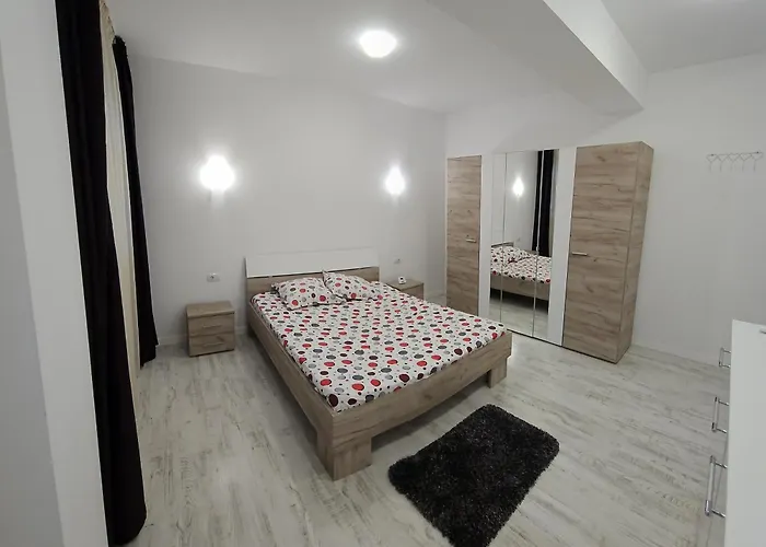 Garsoniera O&m 公寓 *